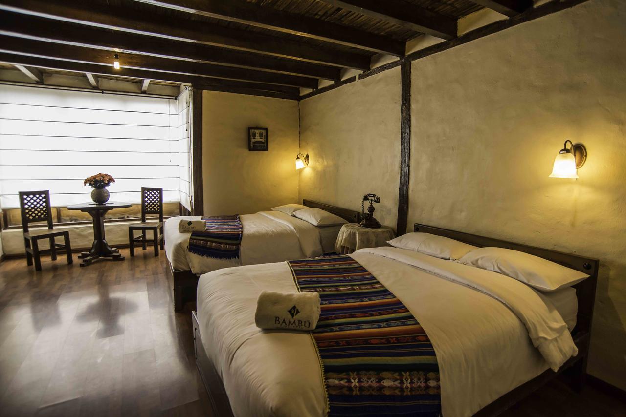 Hotel Bambu Риобамба Екстериор снимка