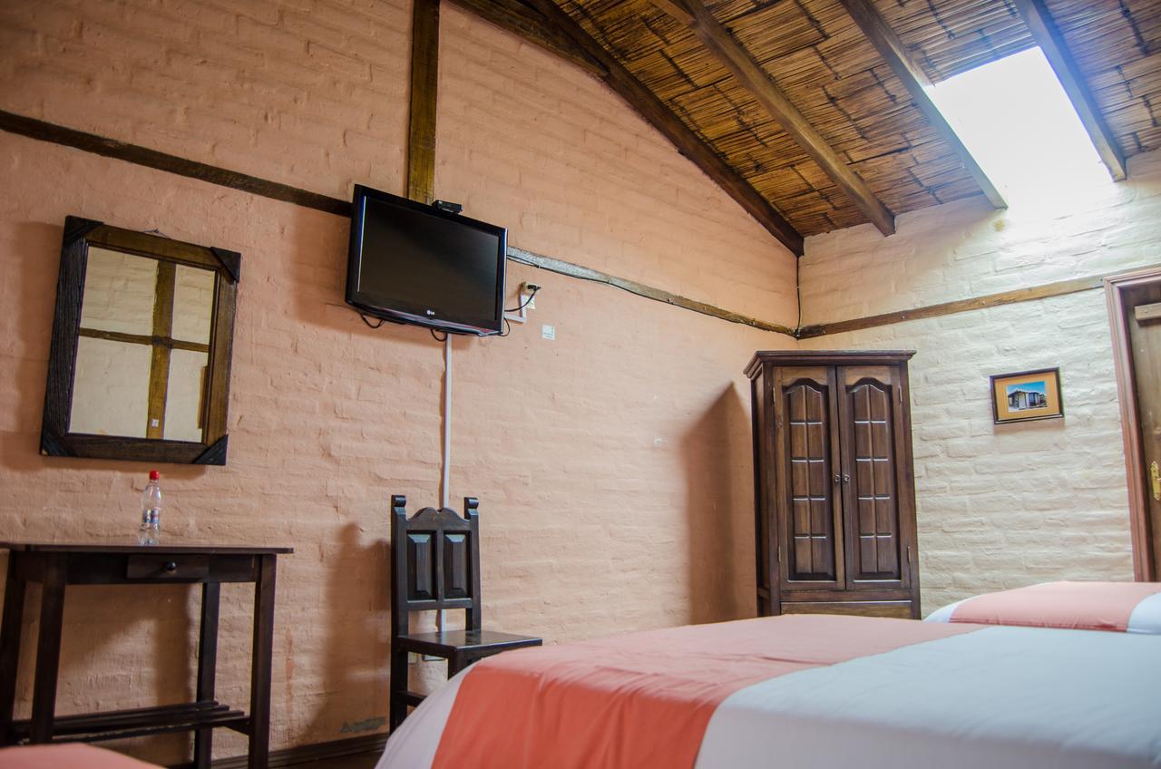 Hotel Bambu Риобамба Екстериор снимка