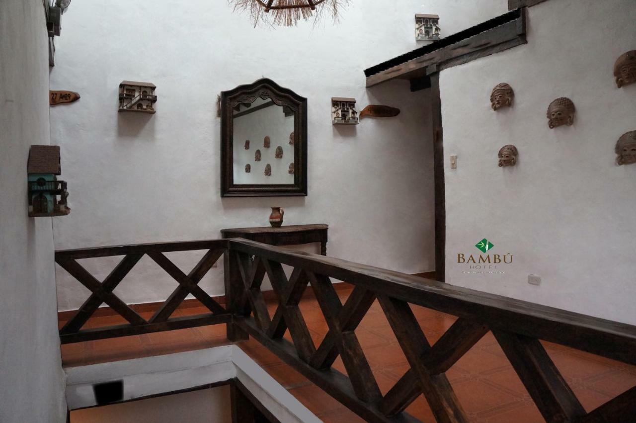 Hotel Bambu Риобамба Екстериор снимка